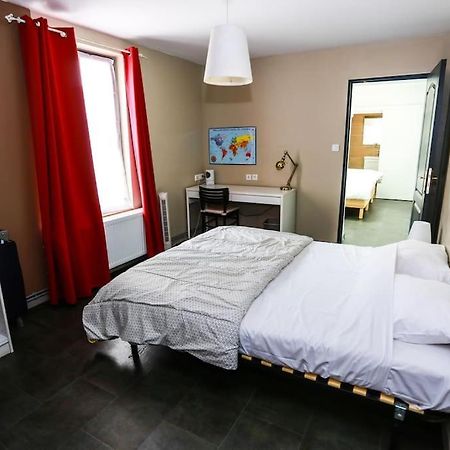 F3 80 M2 Longere Plain Pied Au Centre Auxonne. Villa Exteriör bild